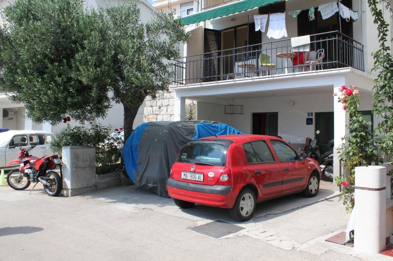 Apartments By The Sea Podgora, Makarska - 6670 Exterior foto